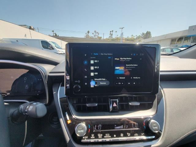 2025 Toyota Corolla Cross XLE