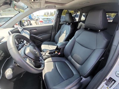 2025 Toyota Corolla Cross XLE