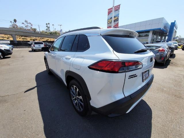 2025 Toyota Corolla Cross XLE