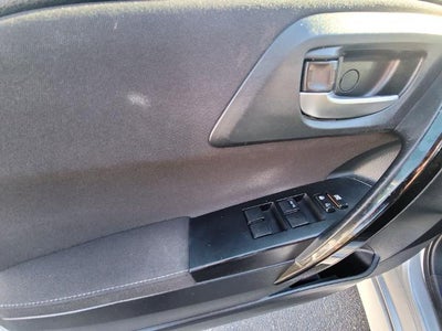 2017 Toyota Corolla iM CVT (Natl)