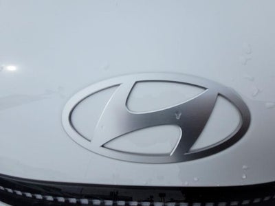 2025 Hyundai Kona Electric SE