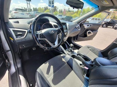 2014 Hyundai Veloster Base w/Black