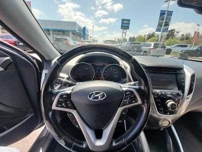 2014 Hyundai Veloster Base w/Black