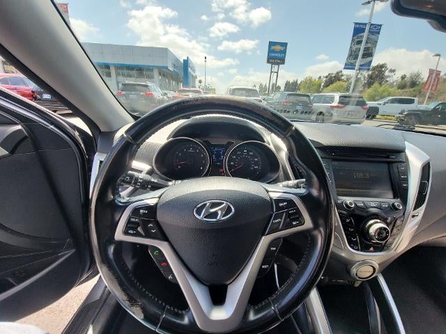 2014 Hyundai Veloster Base w/Black
