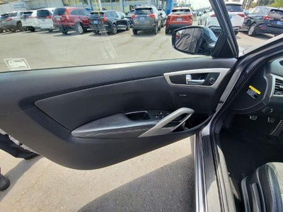 2014 Hyundai Veloster Base w/Black