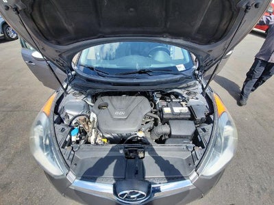 2014 Hyundai Veloster Base w/Black