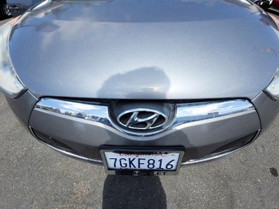 2014 Hyundai Veloster Base w/Black