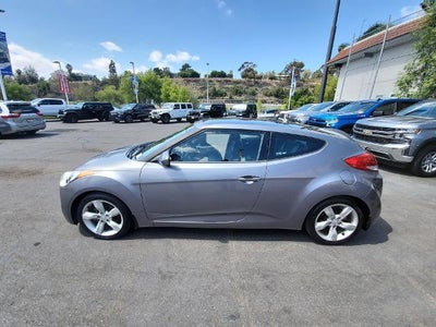 2014 Hyundai Veloster Base w/Black