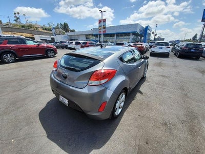 2014 Hyundai Veloster Base w/Black