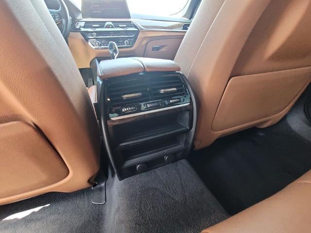 2019 BMW 540i 540i