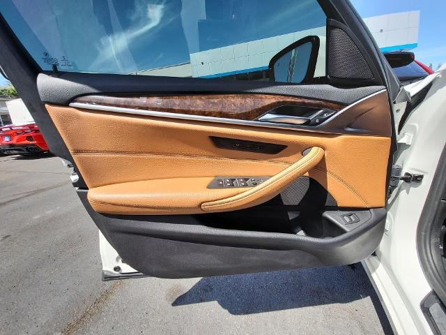 2019 BMW 540i 540i