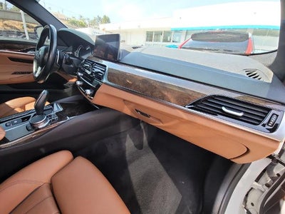 2019 BMW 540i 540i