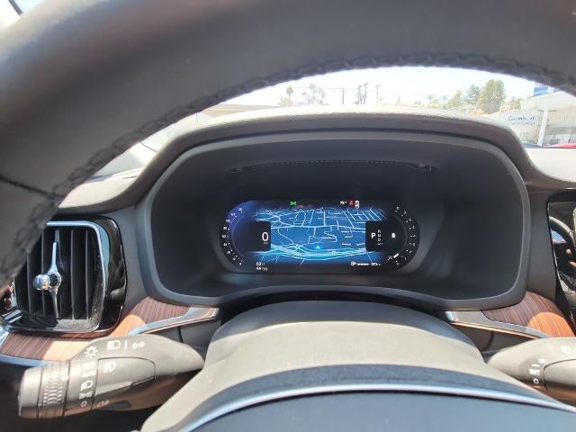 2025 Volvo V60 Cross Country Plus