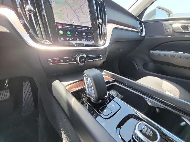 2025 Volvo V60 Cross Country Plus