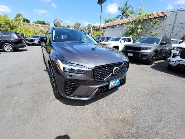 2025 Volvo XC60 Plus