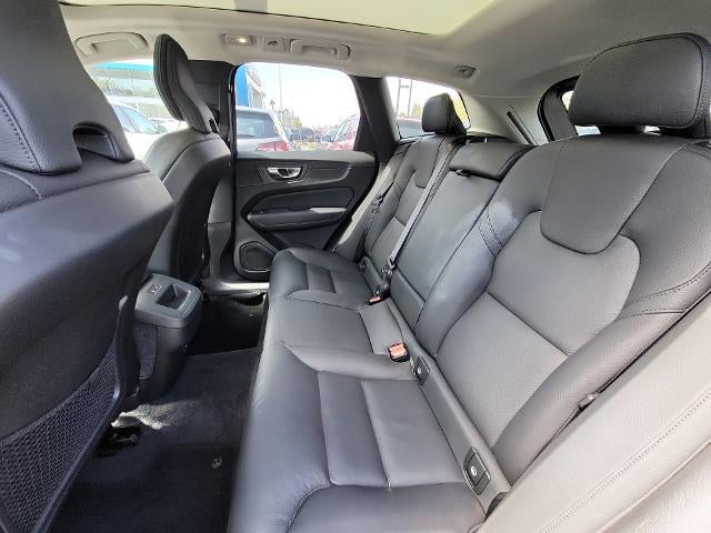 2025 Volvo XC60 Plus