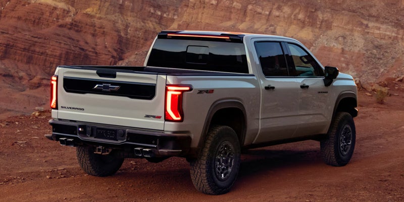 2027 Chevrolet Silverado 1500 Taillights