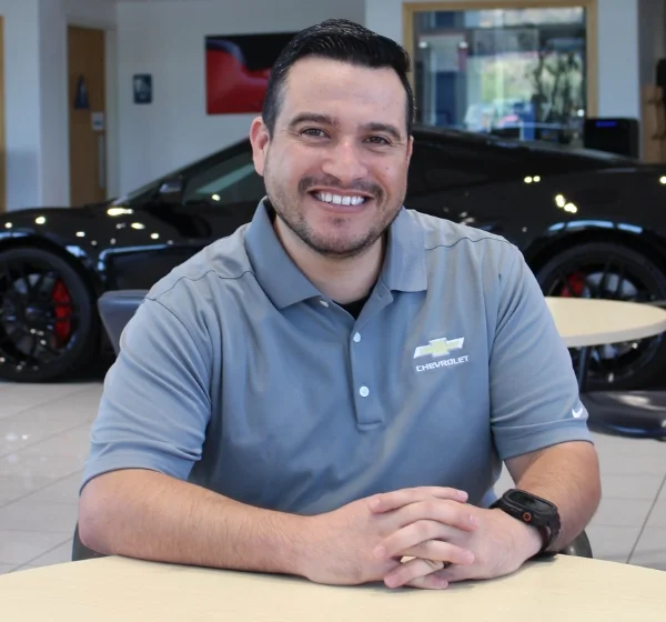 Miguel Figueroa, asesor de refacciones en Bob Stall Chevrolet